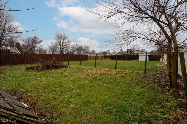 476 Stallion Court, Lagrange, OH 44050