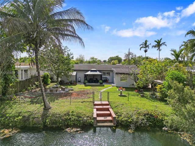 3921 SW 124th Ct, Miami, FL 33175