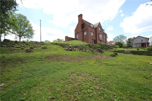 1121 Try Street, Monongahela, PA 15063