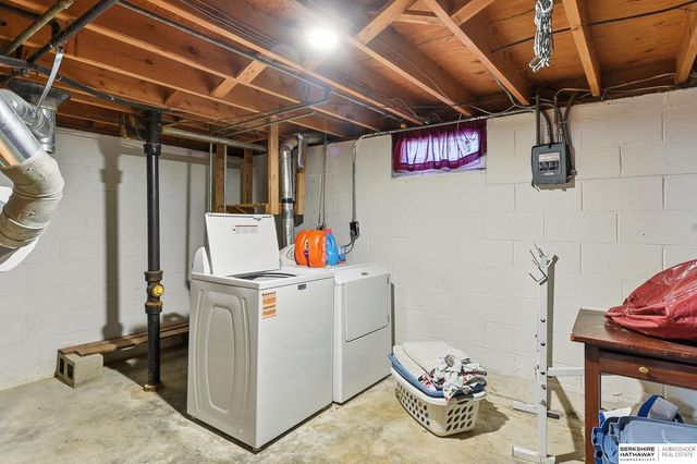 7538 Chandler Hills Drive, Bellevue, NE 68147