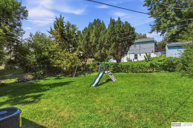 7538 Chandler Hills Drive, Bellevue, NE 68147