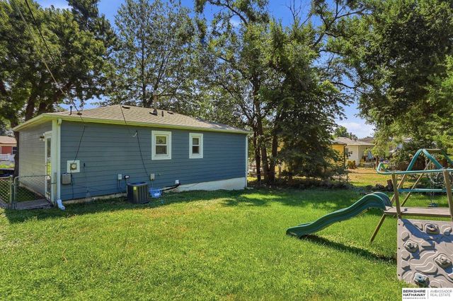 7538 Chandler Hills Drive, Bellevue, NE 68147