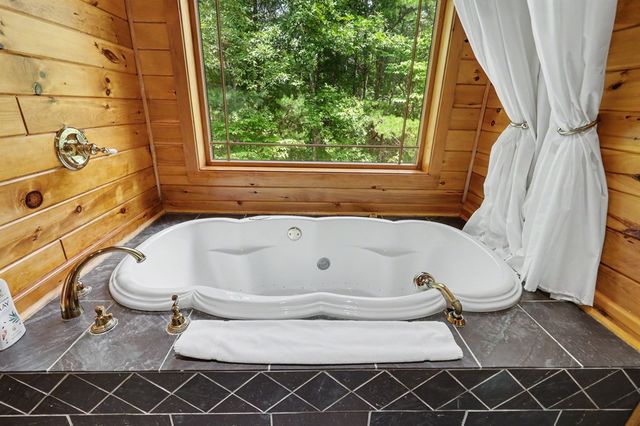 1259 My Mountain Road, Morganton, GA 30560
