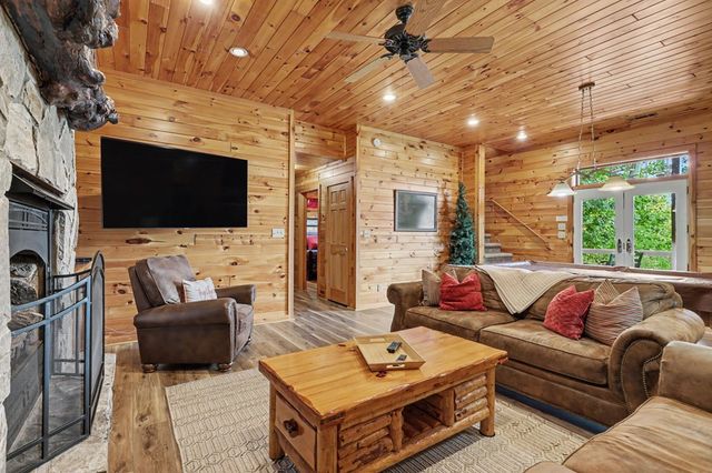 1259 My Mountain Road, Morganton, GA 30560