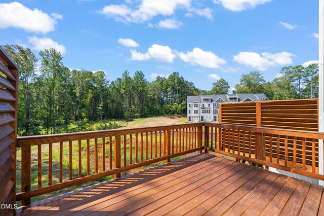 1110 Blackthorn Lane, Durham, NC 27703