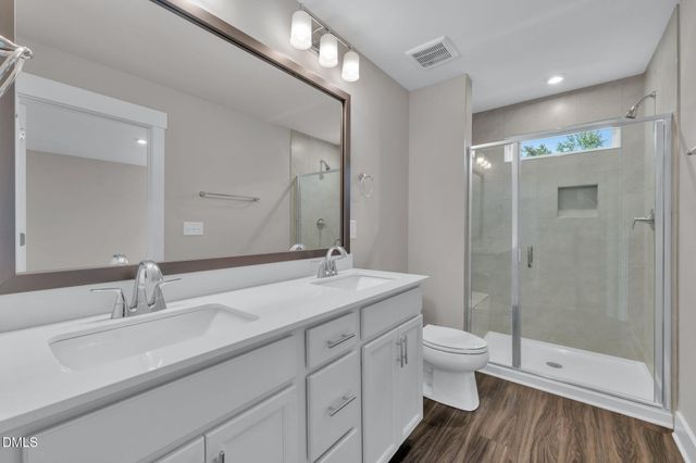 1110 Blackthorn Lane, Durham, NC 27703