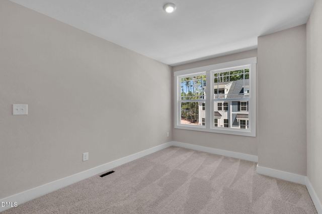 1110 Blackthorn Lane, Durham, NC 27703