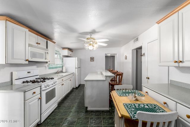 3838 W ALTA VISTA Road, Phoenix, AZ 85041