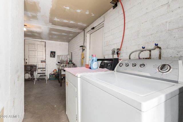 3838 W ALTA VISTA Road, Phoenix, AZ 85041