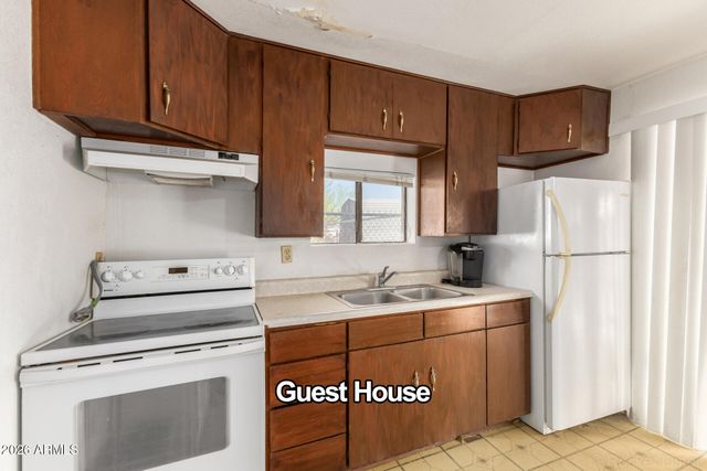 3838 W ALTA VISTA Road, Phoenix, AZ 85041