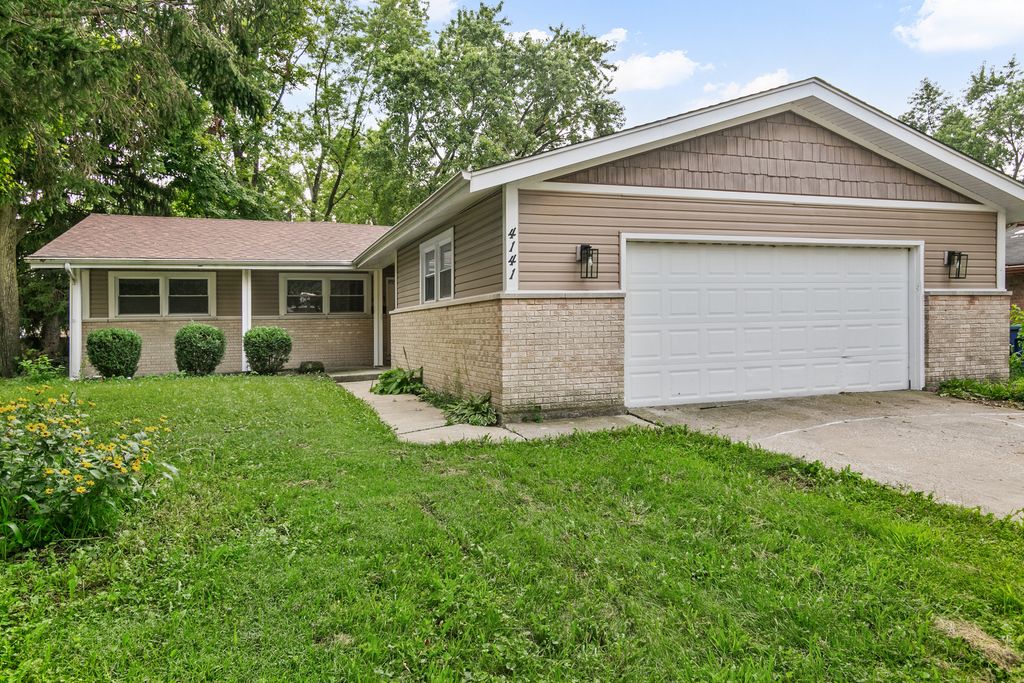 4141 Applewood Lane, Matteson, IL 60443