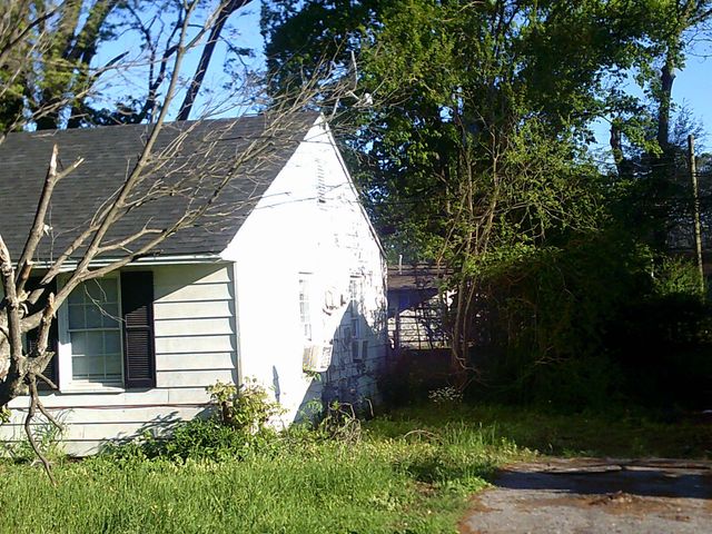 4051 CHELSEA AVE, Memphis, TN 38108