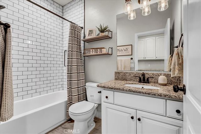 28020 Road 148, Visalia, CA 93292