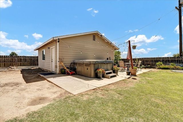 28020 Road 148, Visalia, CA 93292