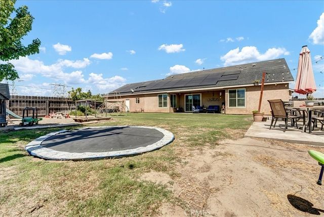 28020 Road 148, Visalia, CA 93292