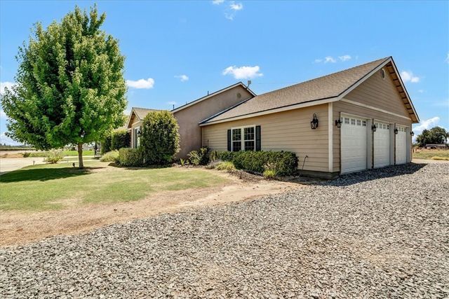 28020 Road 148, Visalia, CA 93292