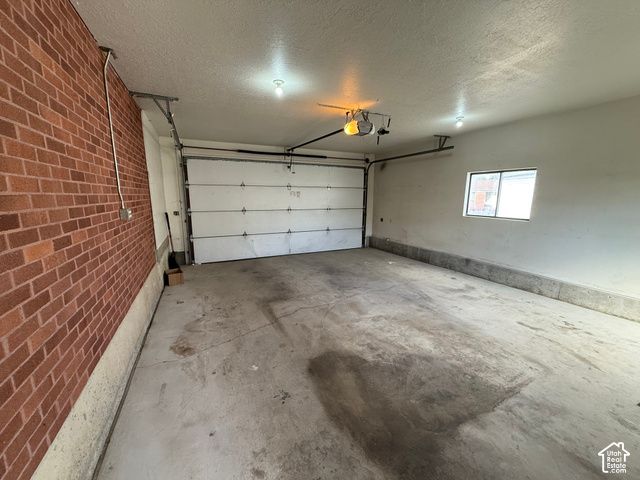 5058 S 550 W, Washington Terrace, UT 84405
