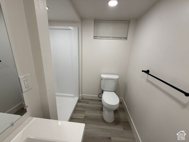 5058 S 550 W, Washington Terrace, UT 84405