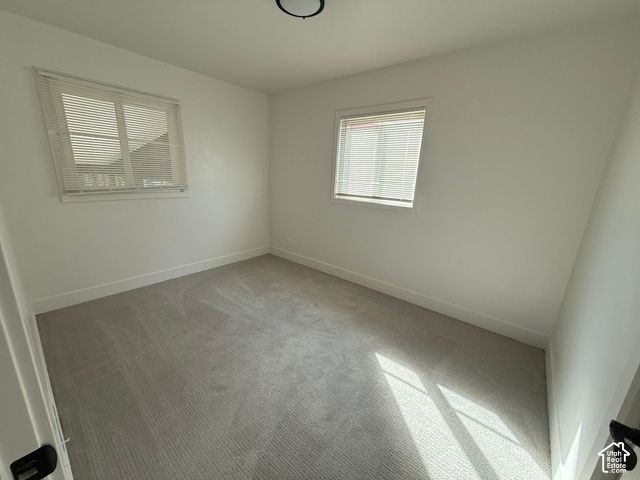5058 S 550 W, Washington Terrace, UT 84405