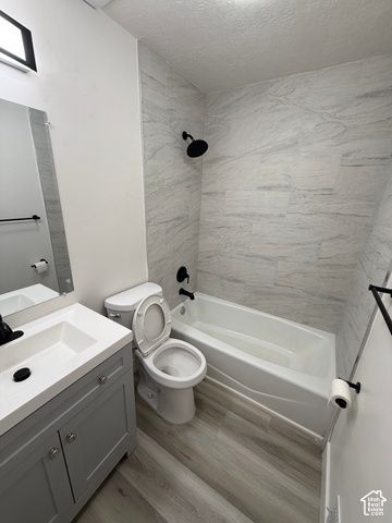 5058 S 550 W, Washington Terrace, UT 84405