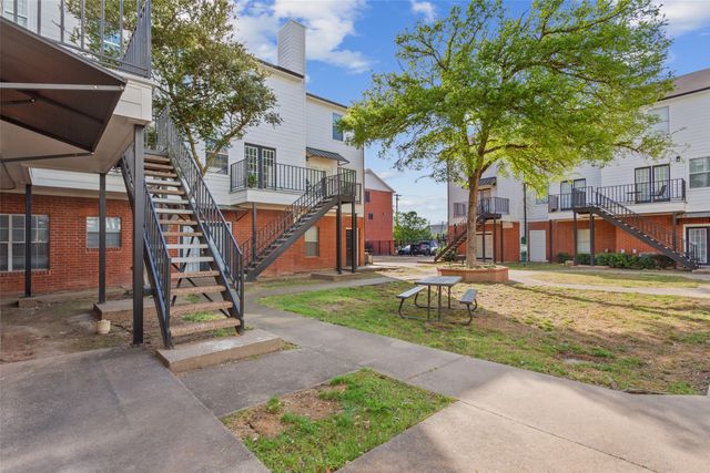 600 Bagby Avenue 8A, Waco, TX 76706