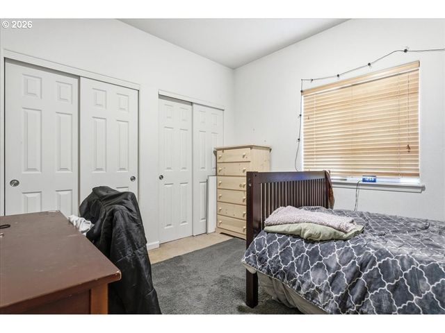 6366 Se 33RD Way, Gresham, OR 97080