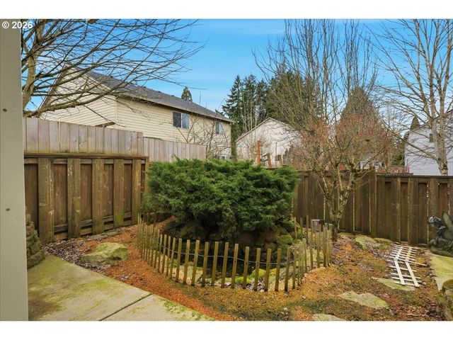 6366 Se 33RD Way, Gresham, OR 97080