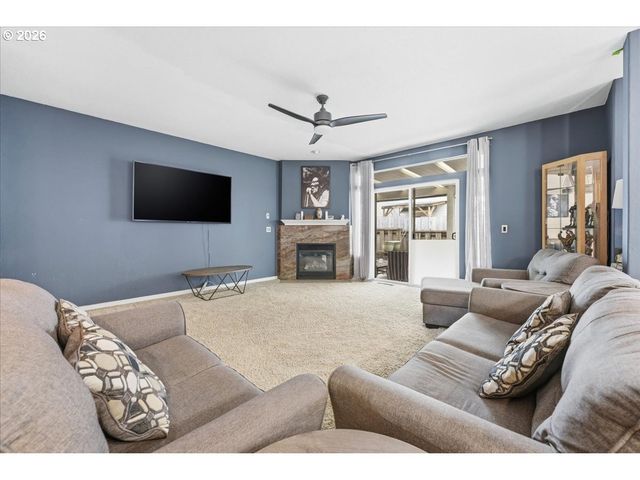 6366 Se 33RD Way, Gresham, OR 97080