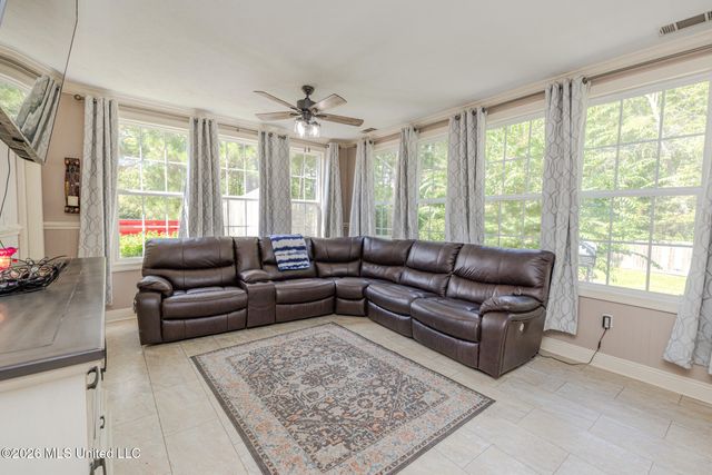 245 Cannon Ridge Drive, Brandon, MS 39042