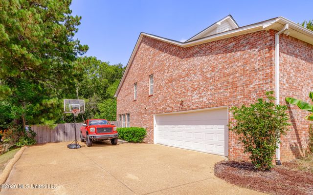 245 Cannon Ridge Drive, Brandon, MS 39042