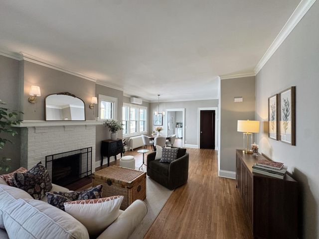 1446 Goodrich Avenue, Saint Paul, MN 55105