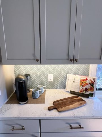 1446 Goodrich Avenue, Saint Paul, MN 55105