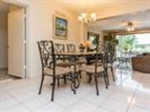 4930 NE 27th Avenue, Lighthouse Point, FL 33064