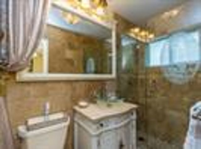 4930 NE 27th Avenue, Lighthouse Point, FL 33064