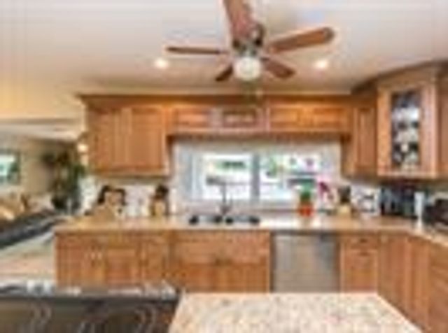 4930 NE 27th Avenue, Lighthouse Point, FL 33064