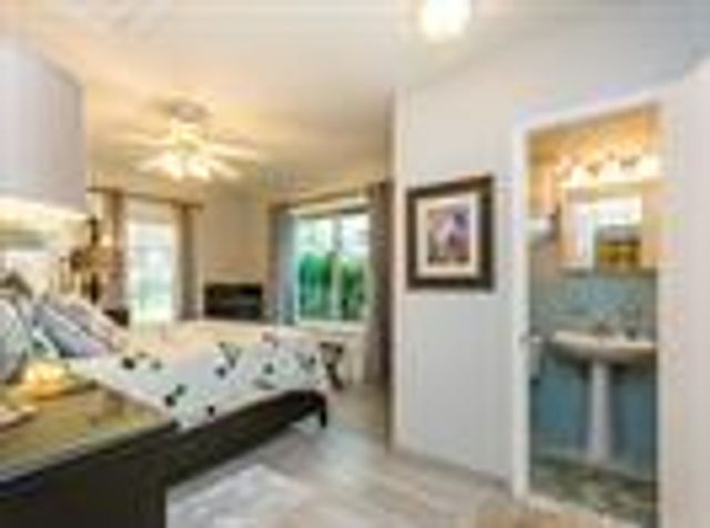 4930 NE 27th Avenue, Lighthouse Point, FL 33064