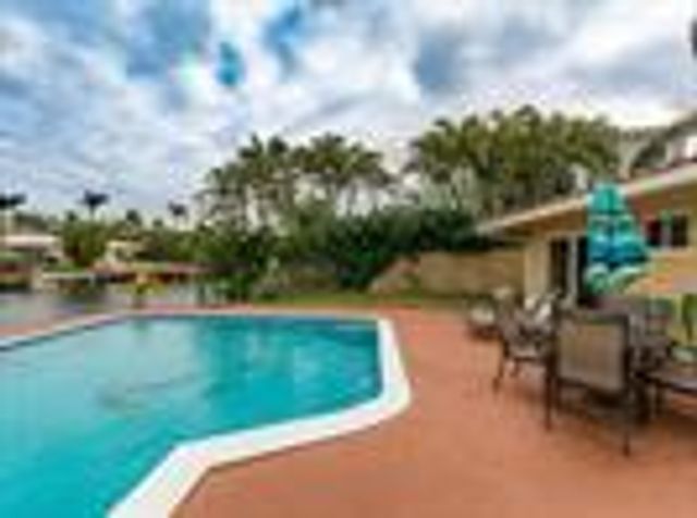 4930 NE 27th Avenue, Lighthouse Point, FL 33064