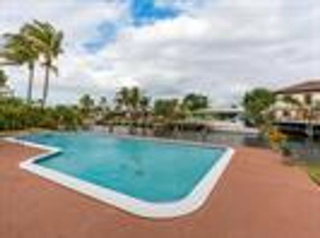 4930 NE 27th Avenue, Lighthouse Point, FL 33064
