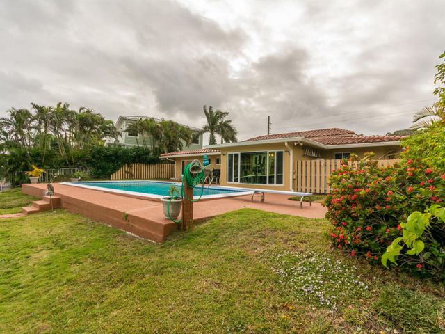 4930 NE 27th Avenue, Lighthouse Point, FL 33064