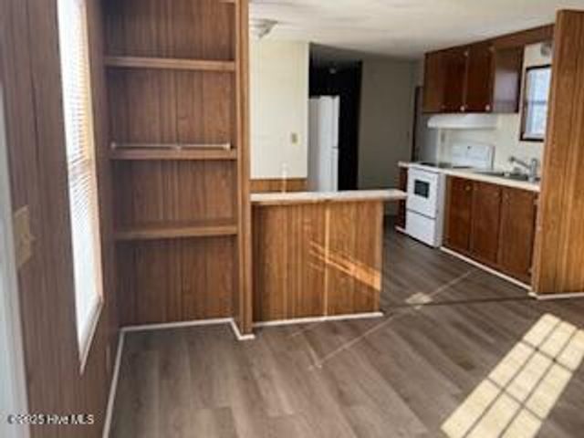 3745 Burgaw Highway 5, Jacksonville, NC 28540