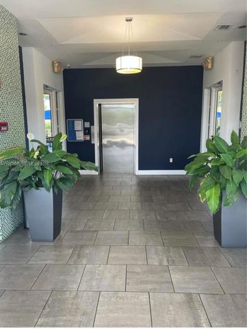 1791 NE Miami Gardens Dr E604, Miami, FL 33179