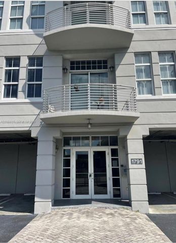 1791 NE Miami Gardens Dr E604, Miami, FL 33179