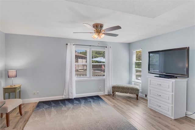 317 Twilight LN, Granite Shoals, TX 78654