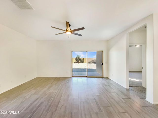 1752 N HUBBARD Street, Casa Grande, AZ 85122