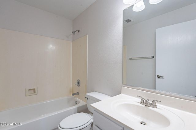 4617 E ABRAHAM Lane, Phoenix, AZ 85050