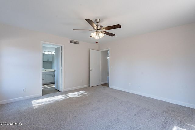 4617 E ABRAHAM Lane, Phoenix, AZ 85050