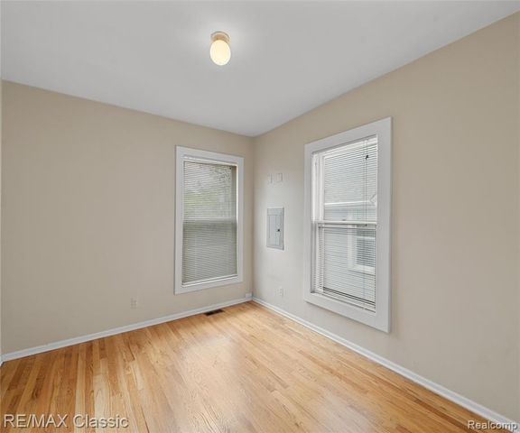 5101 Trumbull Street, Detroit, MI 48208