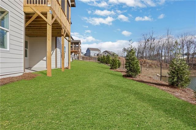 172 Candlewood Lane, Hoschton, GA 30548