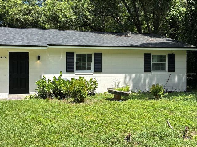 205 S CHANDLER AVENUE, Deland, FL 32724