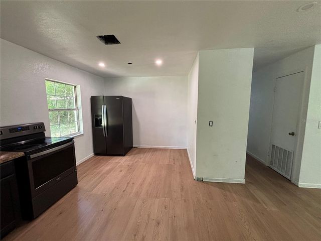205 S CHANDLER AVENUE, Deland, FL 32724
